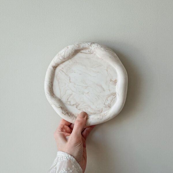 Cloud tray round