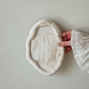 Cloud tray oval